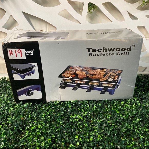 Techwood Grill - Picture 2 of 6